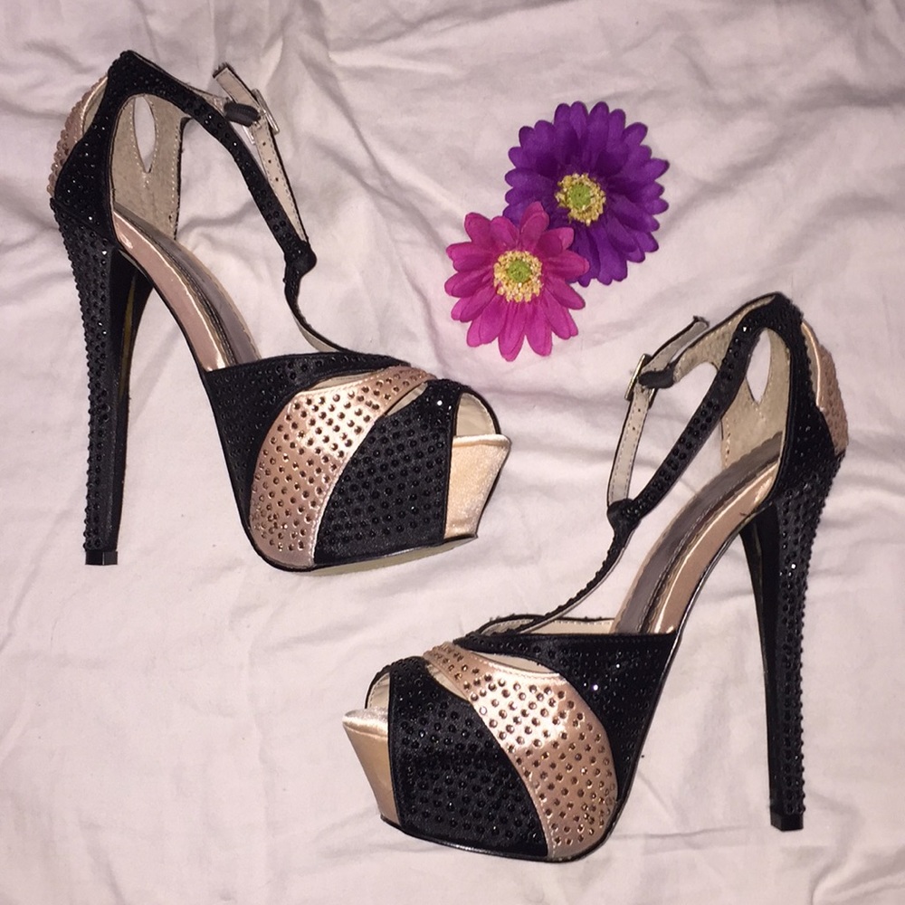 Shi Heels